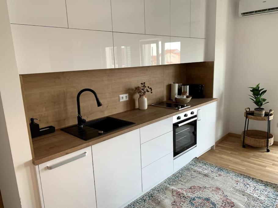 Deluxe Suites Anna Водице Екстер'єр фото